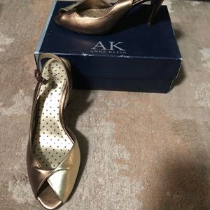 Anne Klein heels